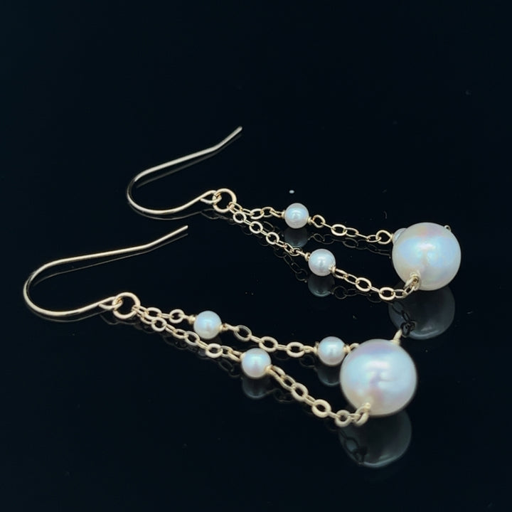 van luna - akoya pearl trapeze earrings - valentshop.com