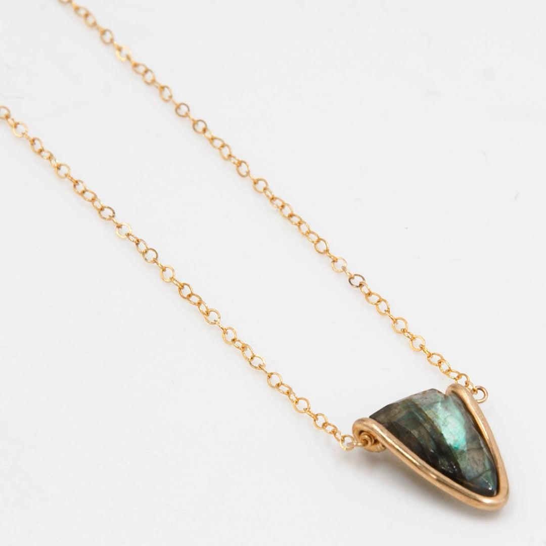 Northern Lights - Arrowhead Necklace - valentshop.com
