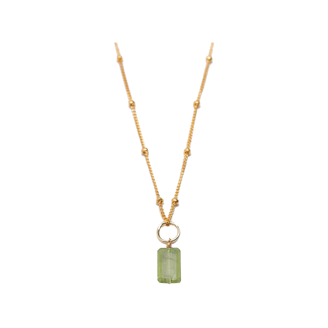 august - peridot - charm necklace - Valentshop Jewelry