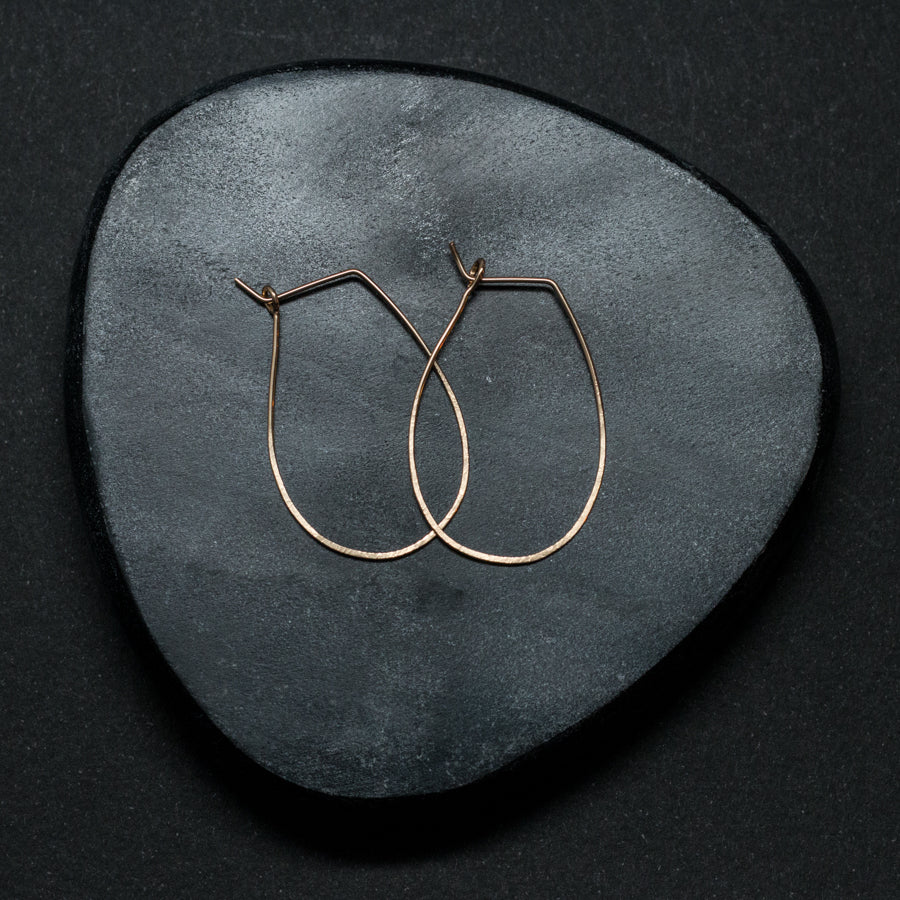 "bianco" - artisanal hammered earrings - valentshop.com