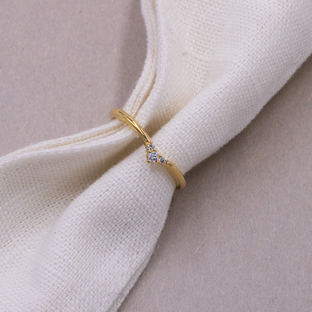 14K diamond wedding bands