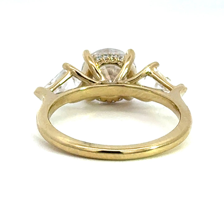 2.8 ctw round diamond three-stone kite with hidden halo engagement ring - Valentshop Jewelry