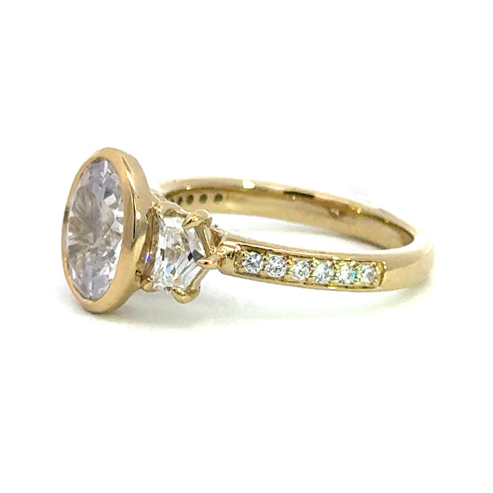 4.1 ctw oval diamond three-stone bezel pentagon with pave band engagement ring - Valentshop Jewelry