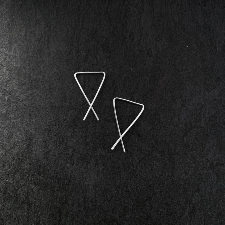 "fiore" - artisanal hammered earrings - valentshop.com