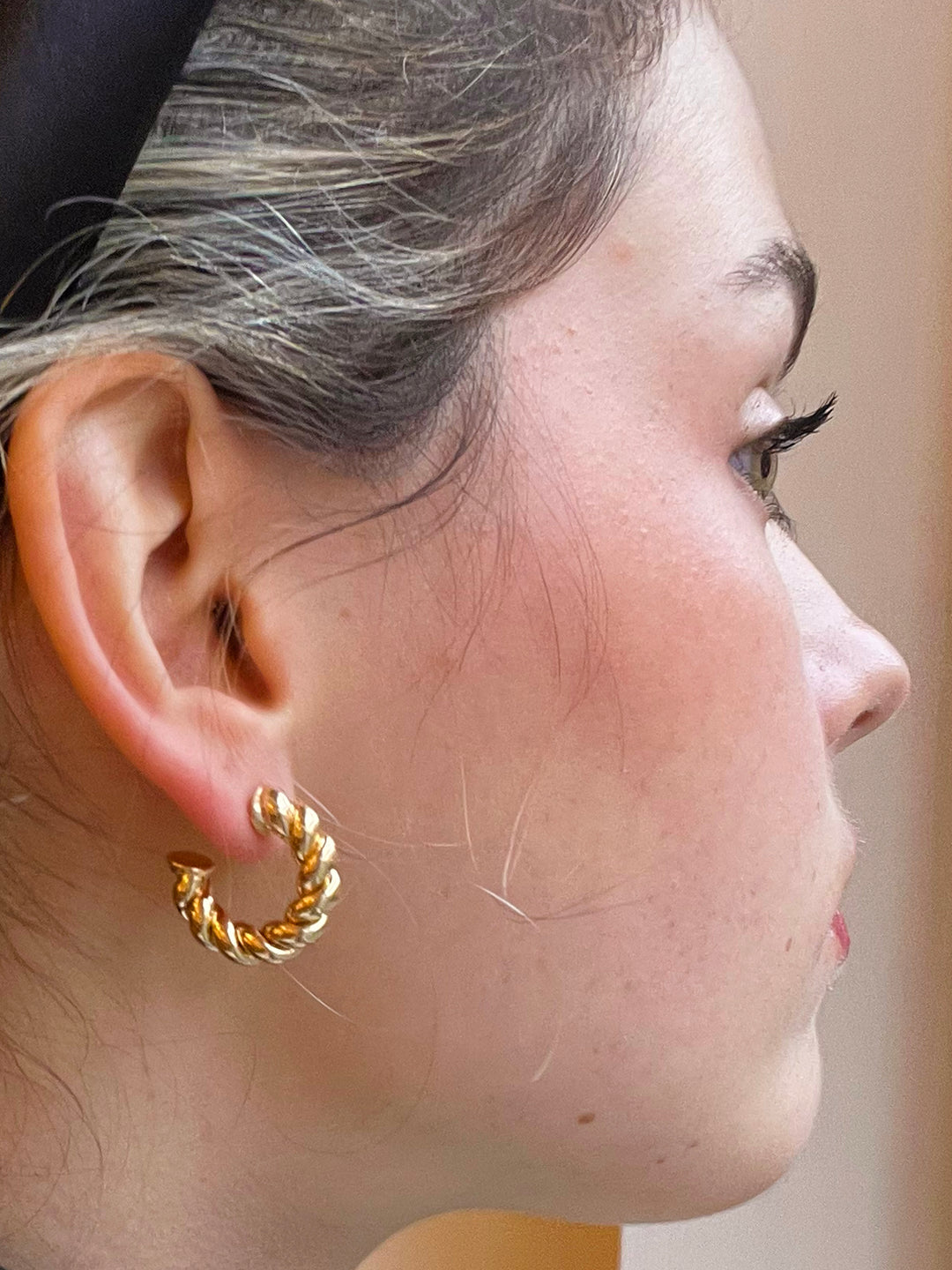 14K-gold-filled small puffy twisted huggies - valentshop.com