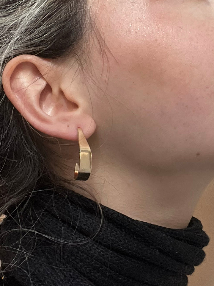 14K-gold-filled tapered pear hoops - valentshop.com