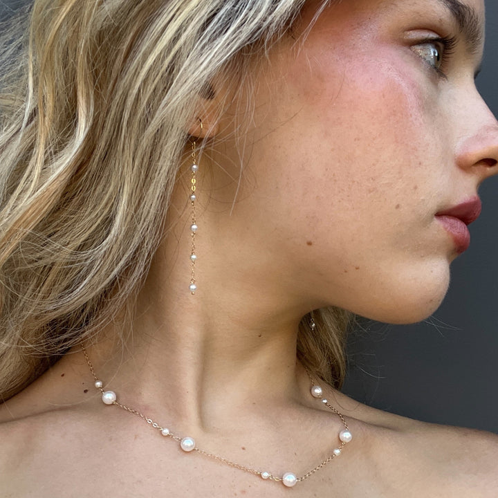 van luna - five baby akoya pearl earrings - valentshop.com