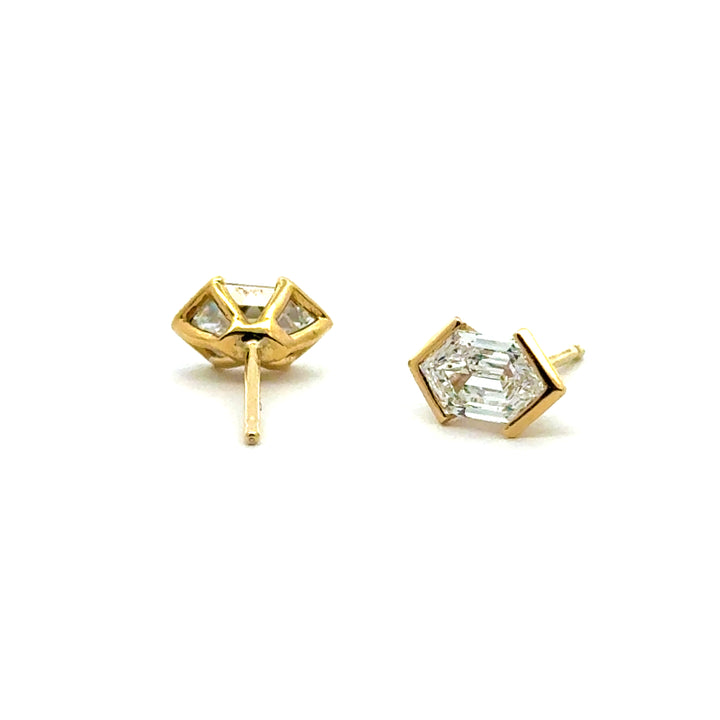 Linea - Elongated Hexagon Stud Earrings - Valentshop Jewelry
