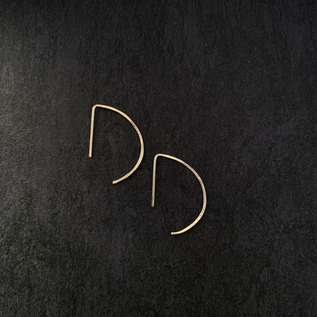 "moda" - artisanal hammered hoops - valentshop.com