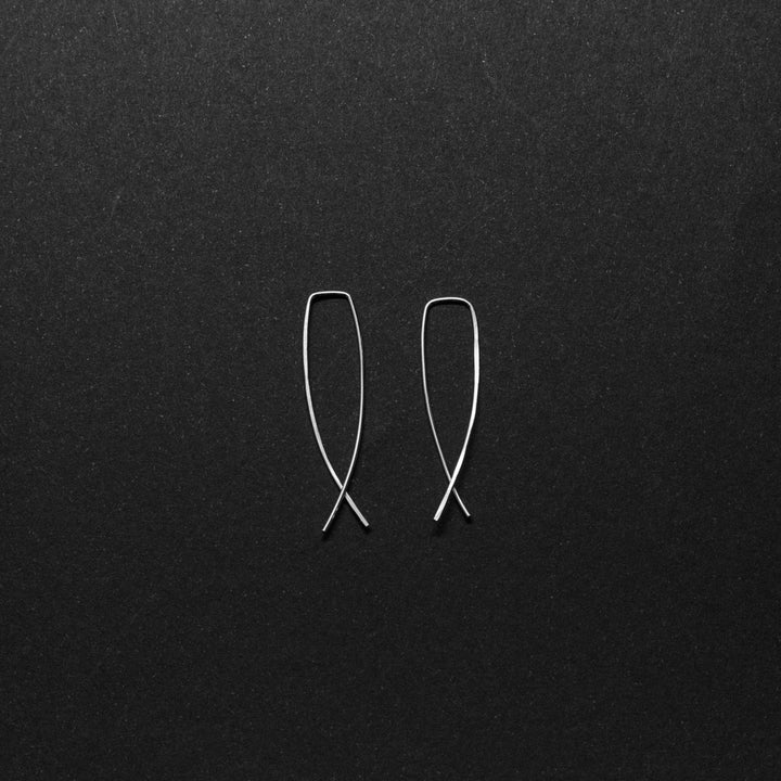 "pesce" - artisanal hammered hoops - valentshop.com