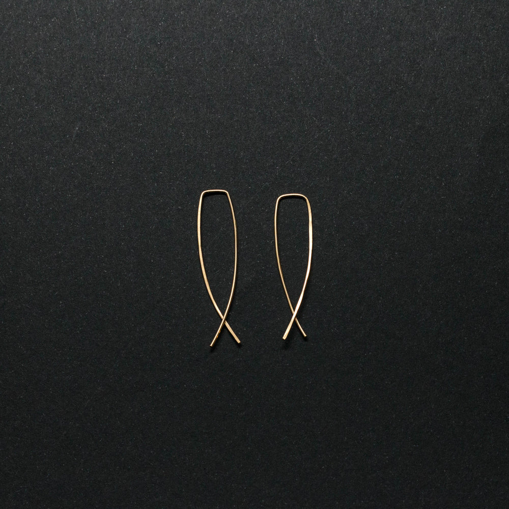 "pesce" - artisanal hammered hoops - valentshop.com