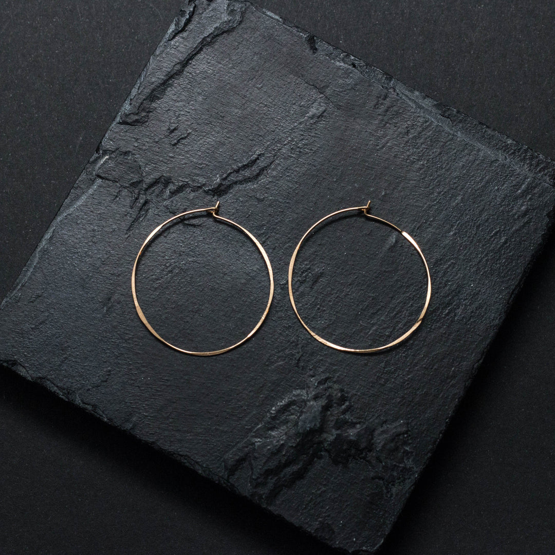 "classico" - artisanal hammered earrings - valentshop.com