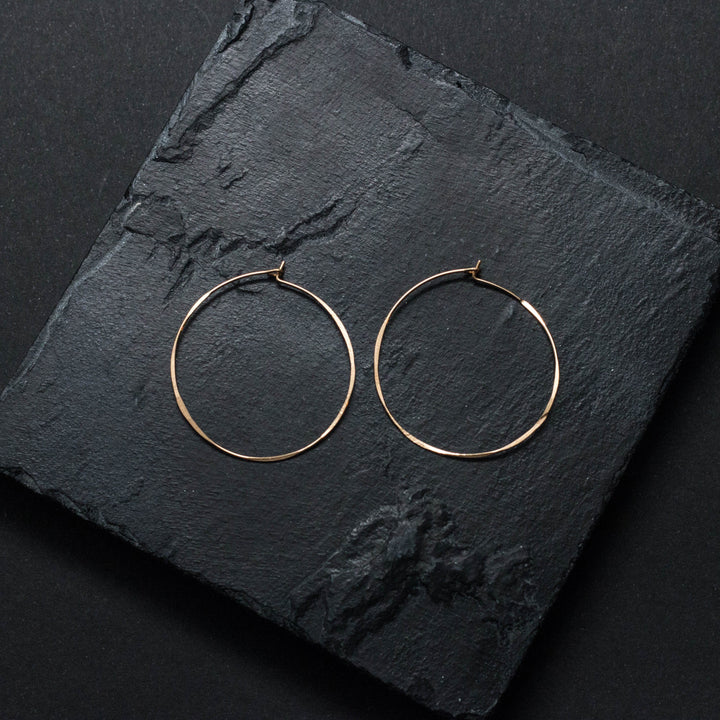"classico" - artisanal hammered earrings - valentshop.com