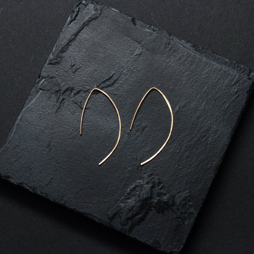 "giardina" - artisanal hammered hoops - valentshop.com