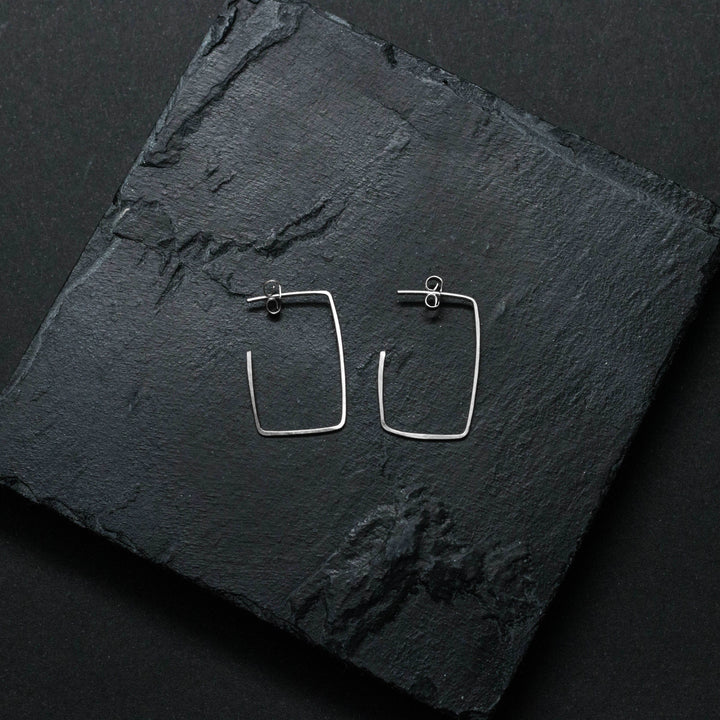 "greco" - artisanal hammered hoops - valentshop.com