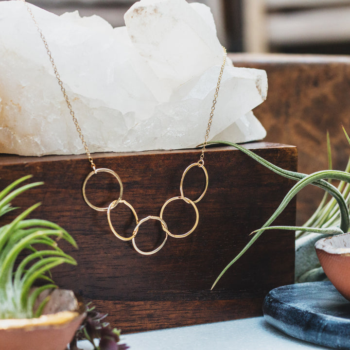 five-ring necklace - valentshop.com