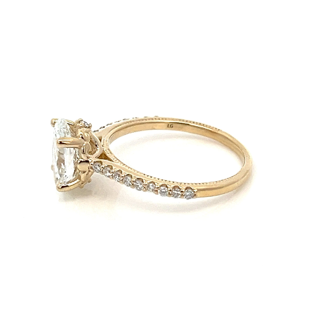 1.5 ctw oval diamond pave cathedral & milgrain engagement ring - Valentshop Jewelry