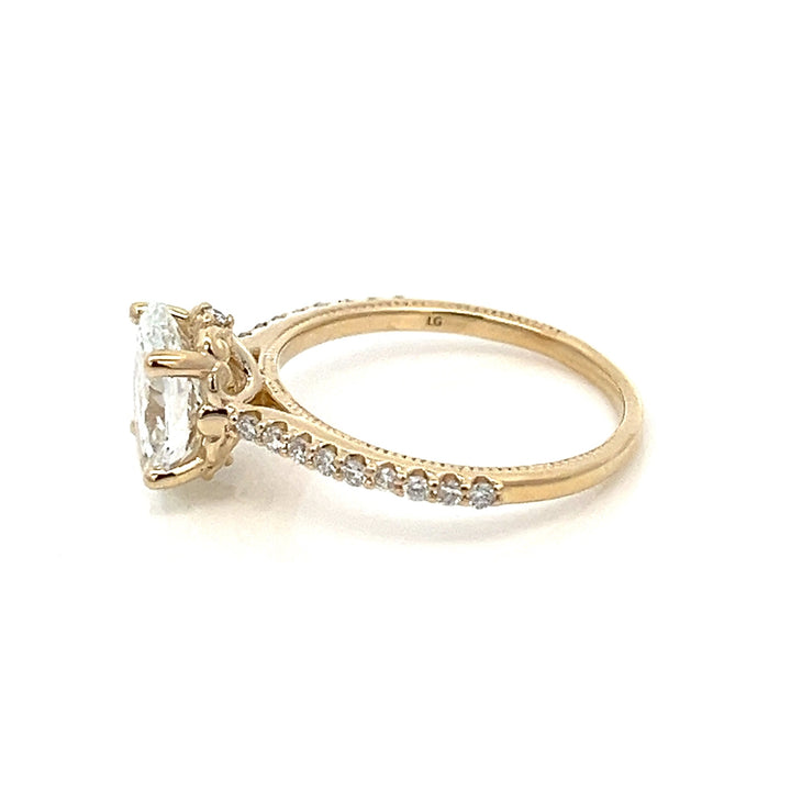 1.5 ctw oval diamond pave cathedral & milgrain engagement ring - Valentshop Jewelry