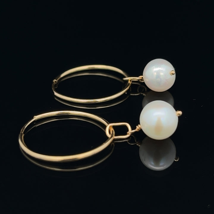 van luna - akoya pearl classic gold hoops - valentshop.com