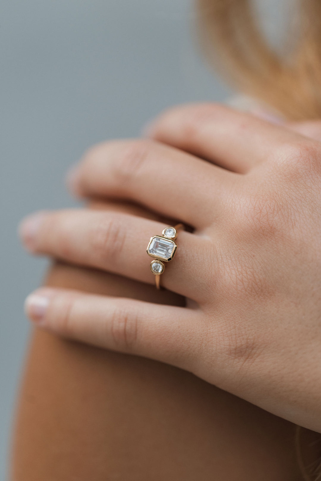 1 1/5 ctw emerald cut diamond 3-stone bezel engagement ring - Valentshop Jewelry