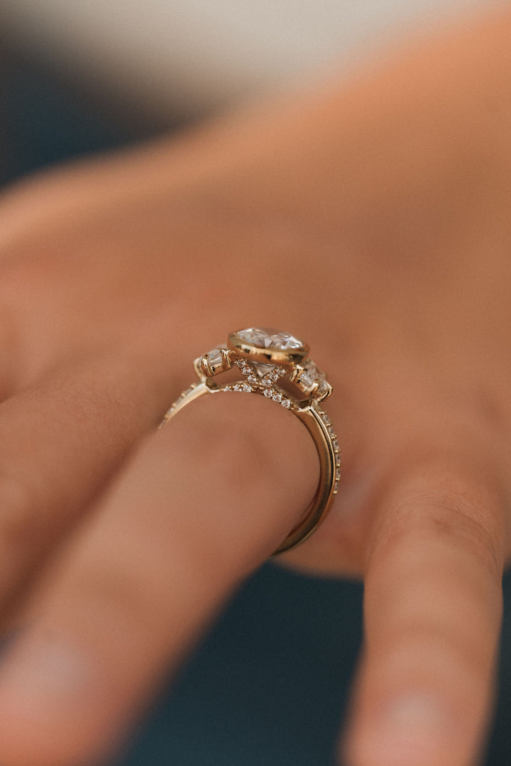 4.1 ctw oval diamond three-stone bezel pentagon with pave band engagement ring - Valentshop Jewelry