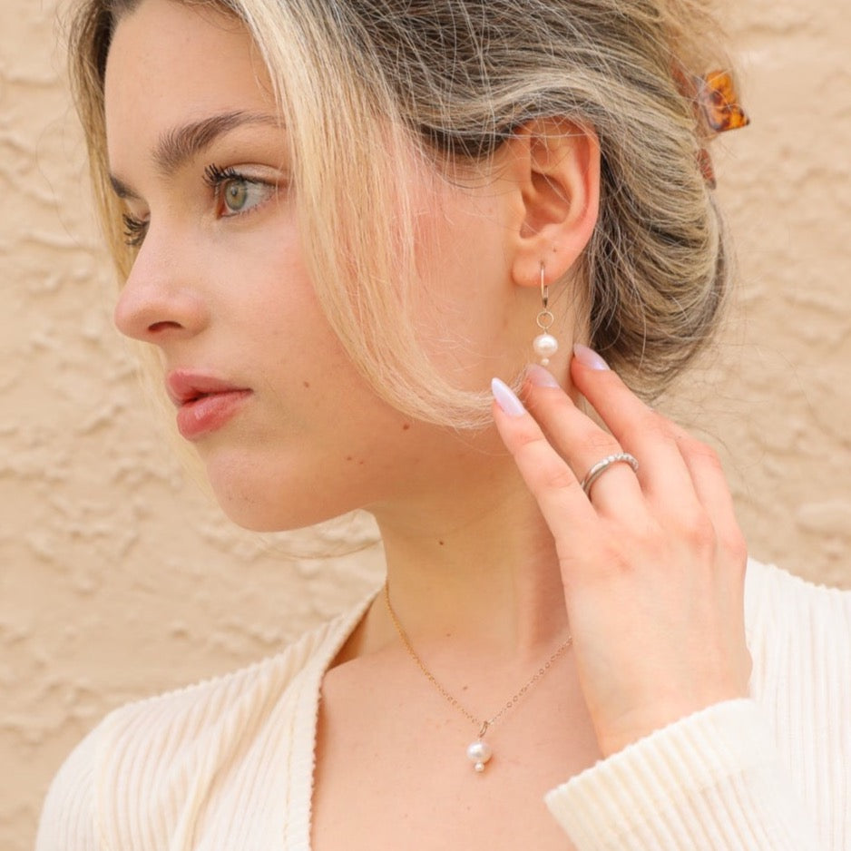 graduated duo pearl drop earrings - valentshop.com