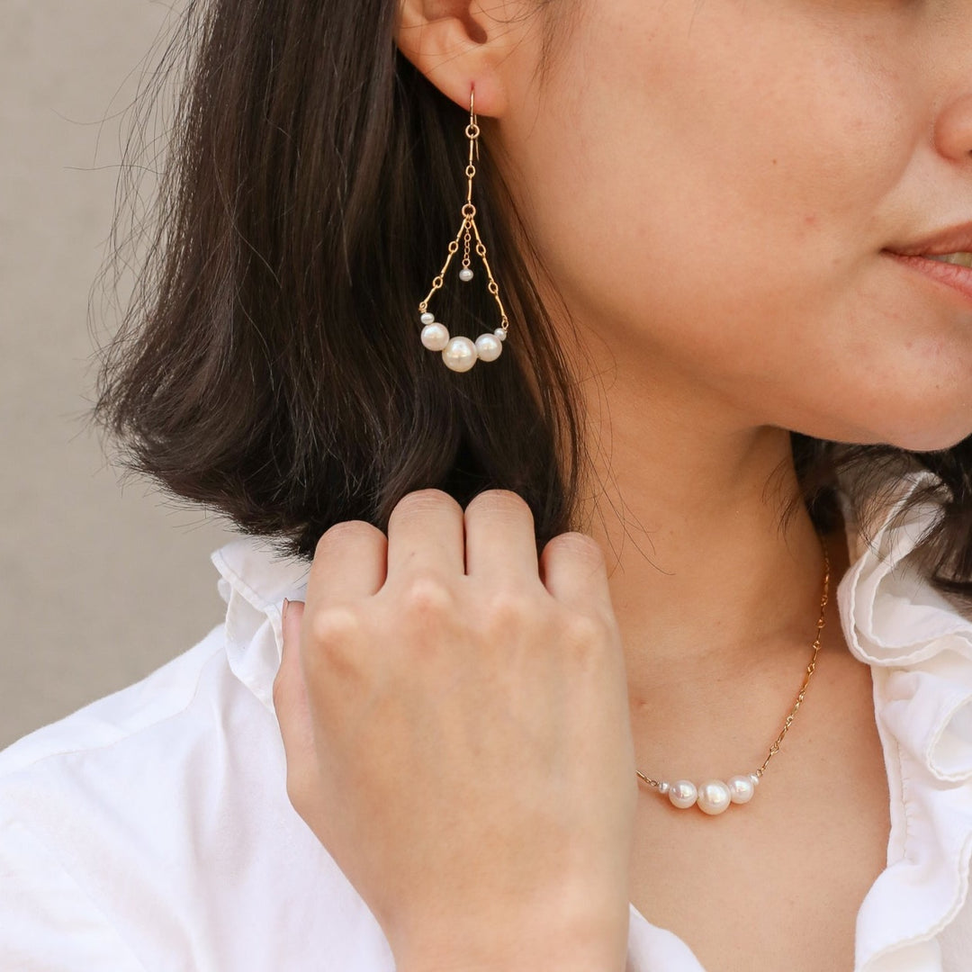 graduated pearl chandelier earrings - valentshop.com