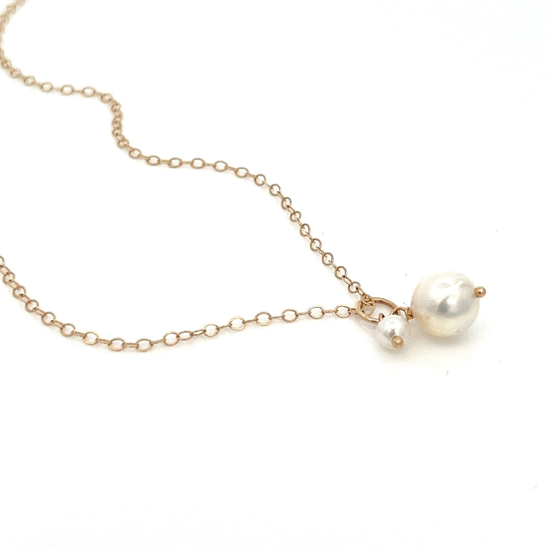van luna - akoya pearl duet pendant necklace - valentshop.com