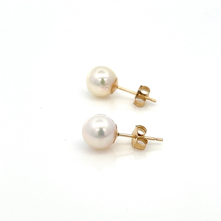 van luna - classic akoya pearl studs - valentshop.com