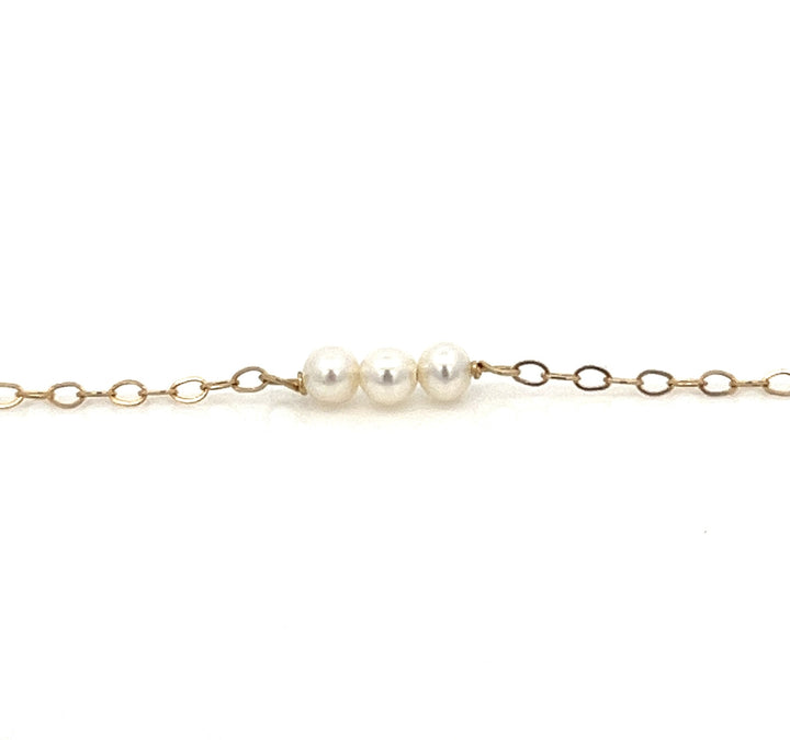 van luna - akoya baby pearl triplet bar bracelet - valentshop.com