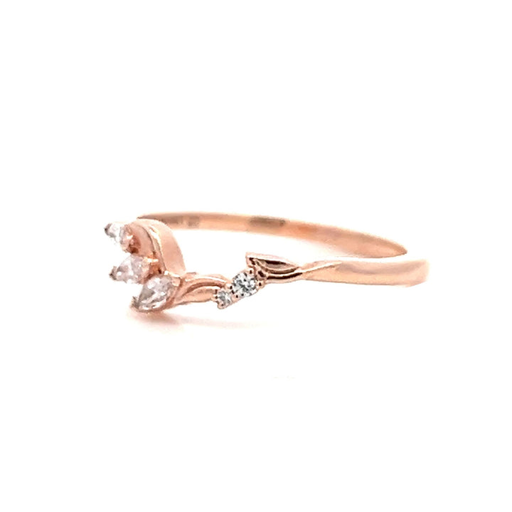 asymmetrical nature-inspired diamond band - Valentshop Jewelry