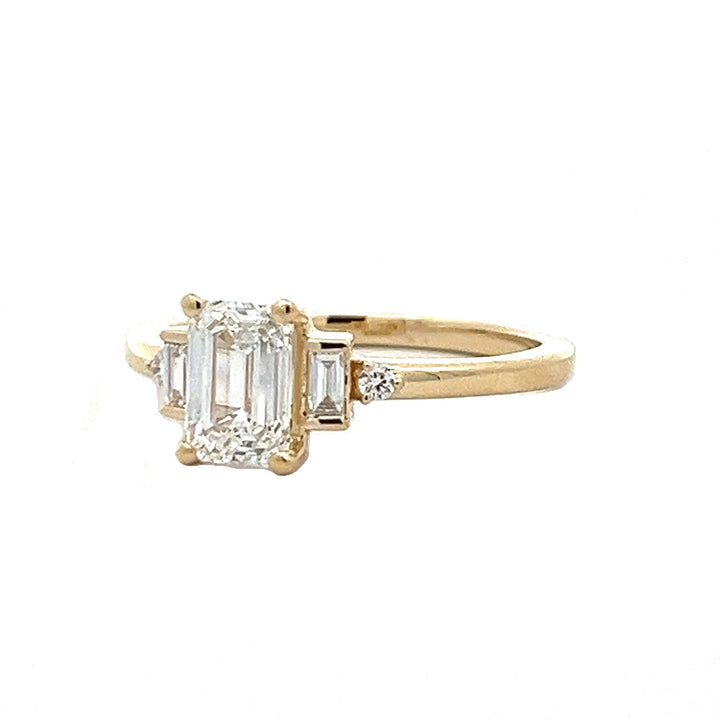 1 ctw emerald-cut diamond engagement ring - Valentshop Jewelry