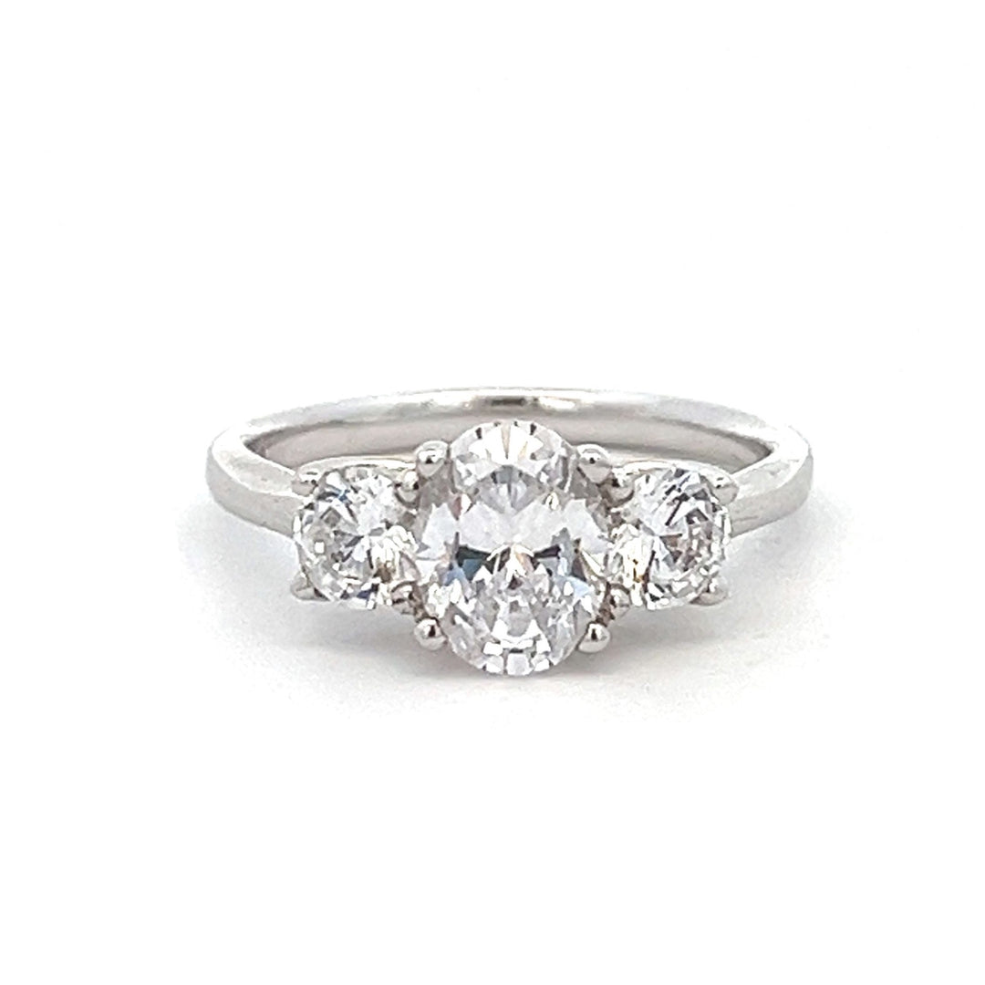 1 3/4 ctw three-stone oval diamond engagement ring - valentshop.com