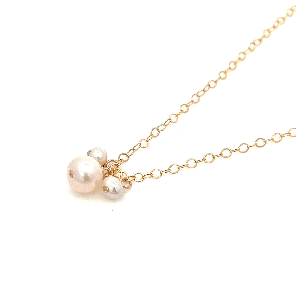 three pearl cluster necklace - valentshop.com