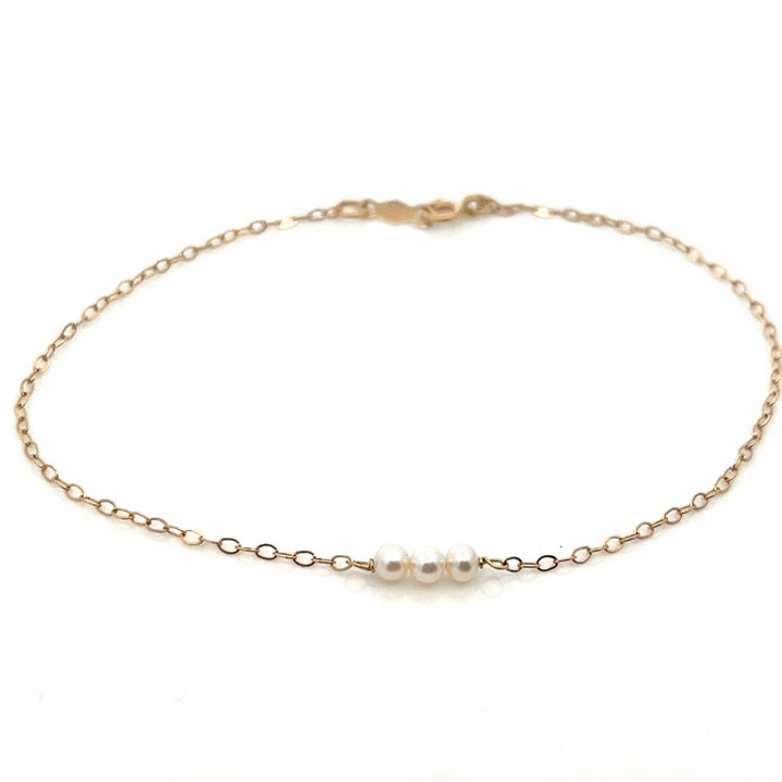 van luna - akoya baby pearl triplet bar bracelet - valentshop.com